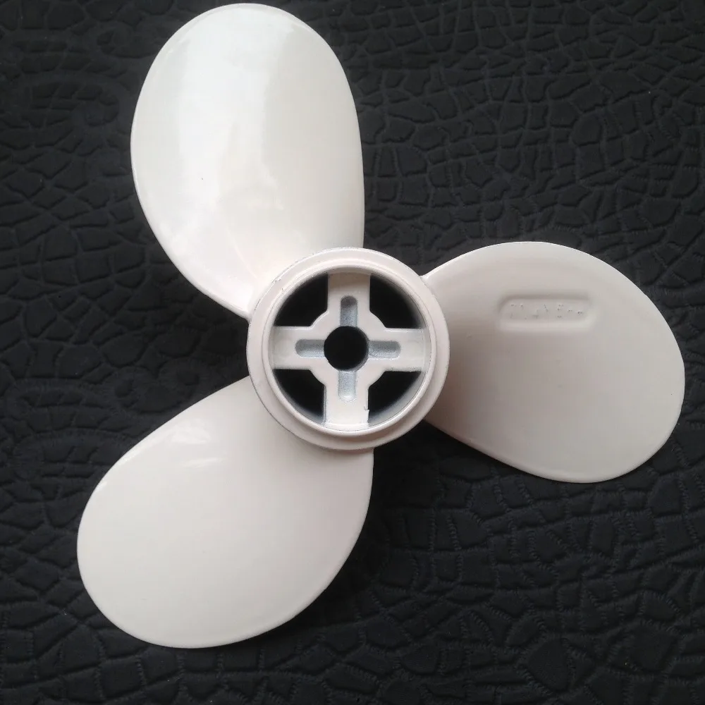 free shipping 7 1/4X5-A For yamaha honda 2HP 2HP 2.5HP propellers 9 tooth spine aluminum propellers
free shipping 7 1/4X5-A For yamaha honda 2HP 2HP 2.5HP propellers 9 tooth spine aluminum propellers