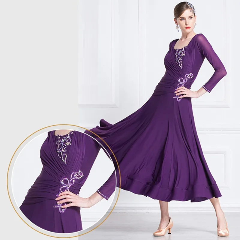 women ballroom dress standard dance dress fringe dance costumes Spanish Dress luminous costumes dance wear festival clothing
women ballroom dress standard dance dress fringe dance costumes Spanish Dress luminous costumes dance wear festival clothing