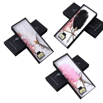 Unique Handmade Ostrich Feather Quill Dip Fountain Pen with Ink Set English Calligraphy Writing Stationery Wedding Gift
Unique Handmade Ostrich Feather Quill Dip Fountain Pen with Ink Set English Calligraphy Writing Stationery Wedding Gift