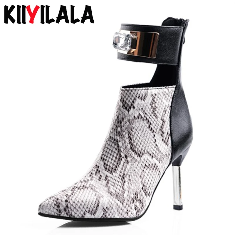 Kiiyilala Snake printing Women Boots With Zippers Super High Heels Boots 2019 Winter Shoes Pointed Toe Women Ankle Boots Shoes
Kiiyilala Snake printing Women Boots With Zippers Super High Heels Boots 2019 Winter Shoes Pointed Toe Women Ankle Boots Shoes