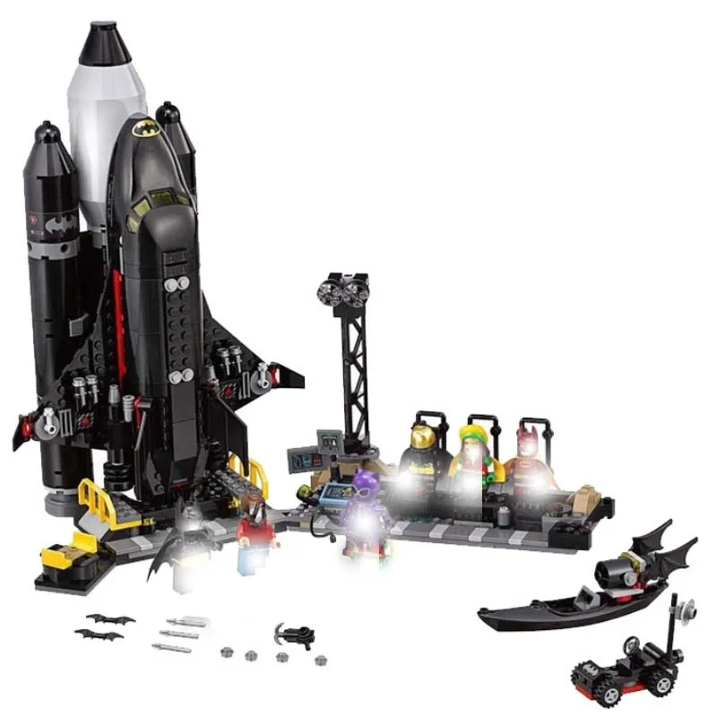 07098 DC Super Heroes Batman Movie The Bat-Space Shuttle Building Bricks Blocks Toys Compatible with Legoings Batman 70923
07098 DC Super Heroes Batman Movie The Bat-Space Shuttle Building Bricks Blocks Toys Compatible with Legoings Batman 70923