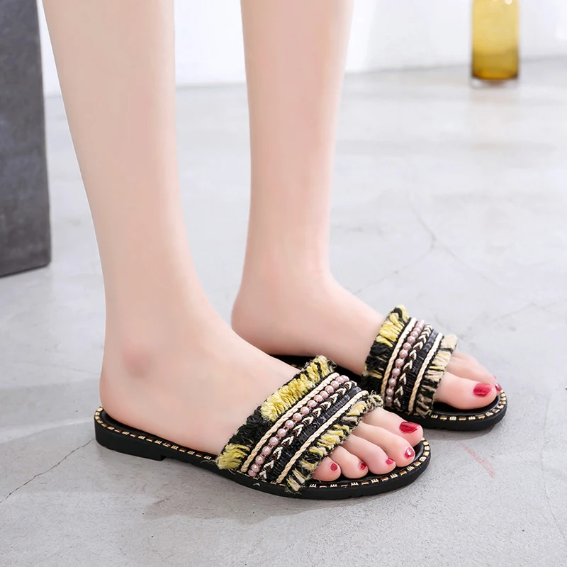 Summer Women Slides Fashion Women Slippers Sandals Soft Soles Slippers Beach Flip Flops Shoes Woman Outside Flat 2019 New Style
Summer Women Slides Fashion Women Slippers Sandals Soft Soles Slippers Beach Flip Flops Shoes Woman Outside Flat 2019 New Style