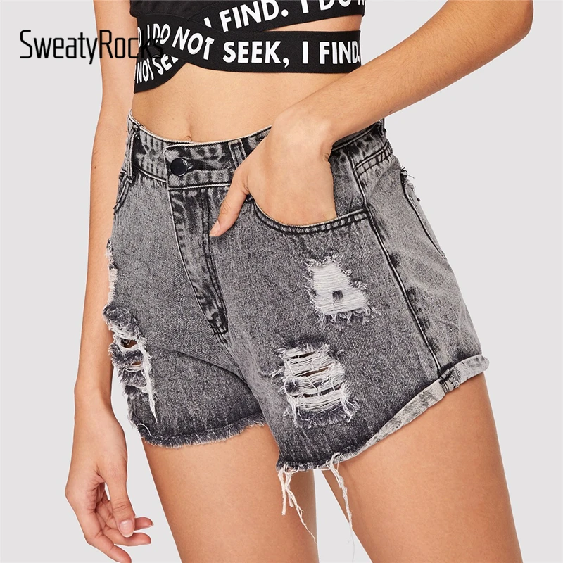 

SweatyRocks Ripped Frayed Edge Denim Shorts Women Streetwear Casual Grey Shorts 2019 Fashion Summer Solid Button Fly Shorts