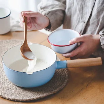 Japanese single wood hand thickening enamel milk sauce pot noodle breakfast baby cooker jam pan electromagnetic oven gas general
Japanese single wood hand thickening enamel milk sauce pot noodle breakfast baby cooker jam pan electromagnetic oven gas general