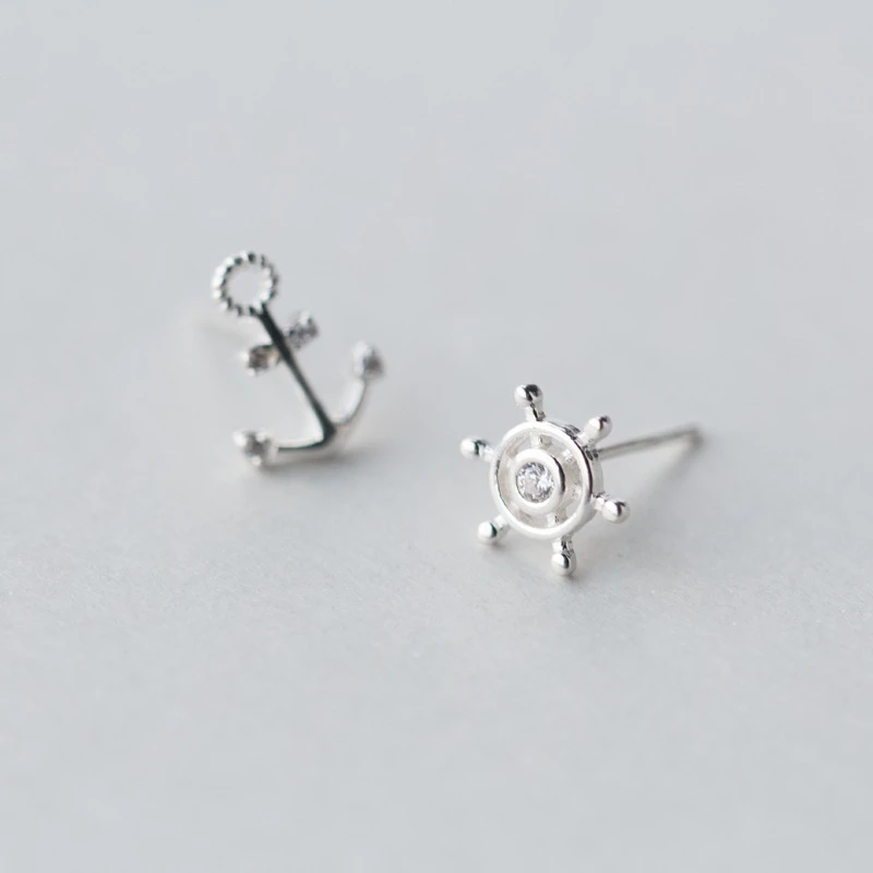 WYEAIIR Geometry Personality Rhinestone Mini Cute Anchor Rudder Literary 925 Sterling Silver Female Stud Earrings
WYEAIIR Geometry Personality Rhinestone Mini Cute Anchor Rudder Literary 925 Sterling Silver Female Stud Earrings