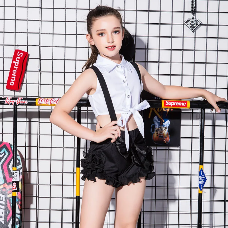 Children's costumes jazz dance costumes women's suspenders suit girls street dance suit catwalk show costumes
Children's costumes jazz dance costumes women's suspenders suit girls street dance suit catwalk show costumes