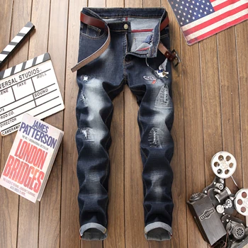 2019 Jeans men distressed ripped 3d embroidery male denim trousers plus size 29-38 fashion Korean casual jeans straight slim
2019 Jeans men distressed ripped 3d embroidery male denim trousers plus size 29-38 fashion Korean casual jeans straight slim