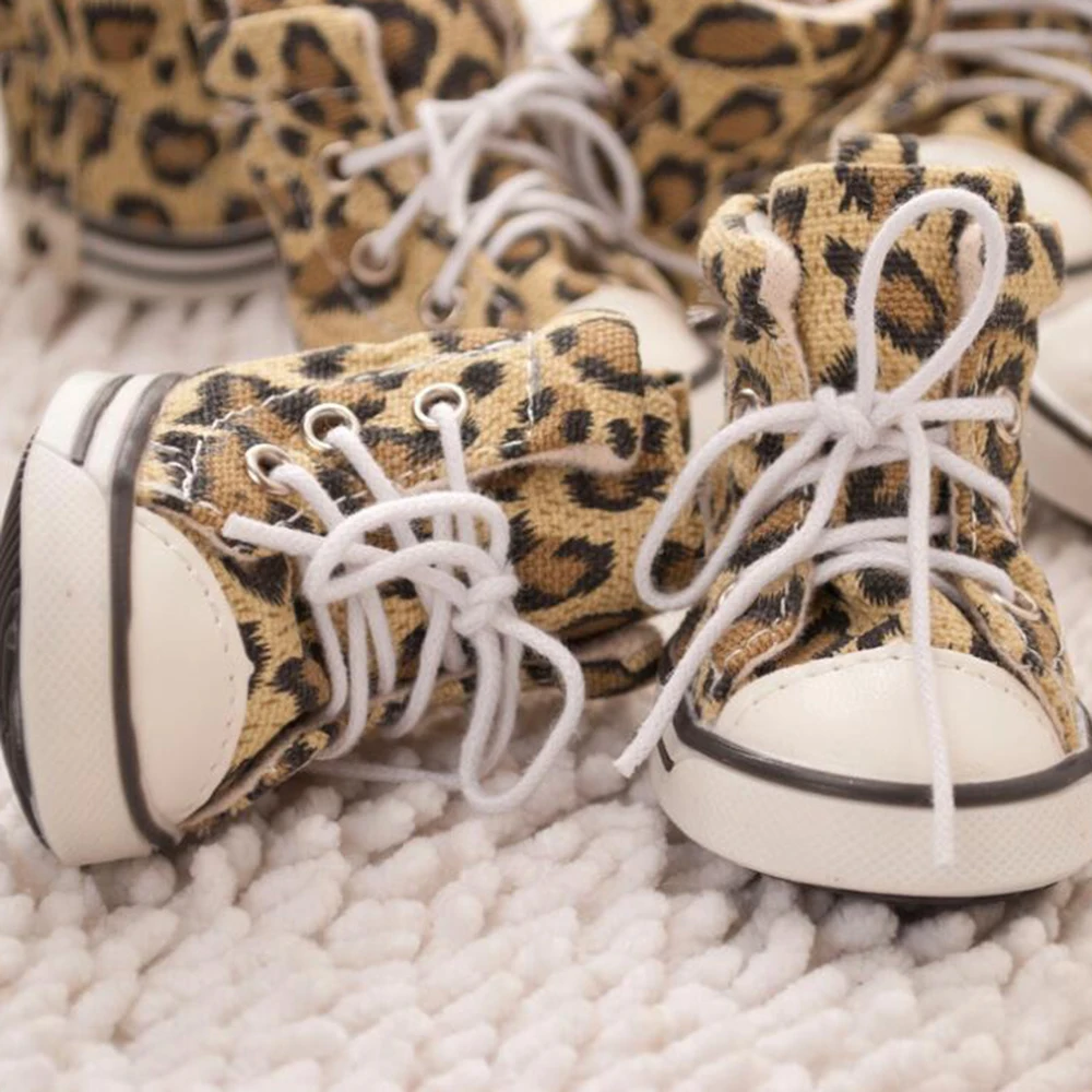 4pcs/set Winter Pet Dog Shoes Fashion Leopard Dog's Boots Cotton Warm Snow Anti Slip Shoes For Small Dogs Footwear Cachorro
4pcs/set Winter Pet Dog Shoes Fashion Leopard Dog's Boots Cotton Warm Snow Anti Slip Shoes For Small Dogs Footwear Cachorro