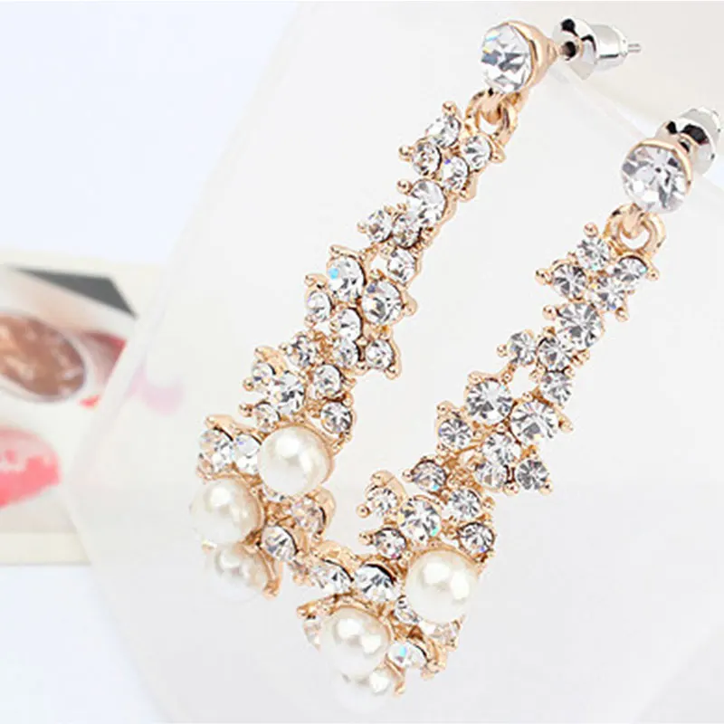 1 Pair Fashion Women Rhinestone Pearl Lady Crystal Dangle Chandelier Earrings Jewelry Gift
1 Pair Fashion Women Rhinestone Pearl Lady Crystal Dangle Chandelier Earrings Jewelry Gift
