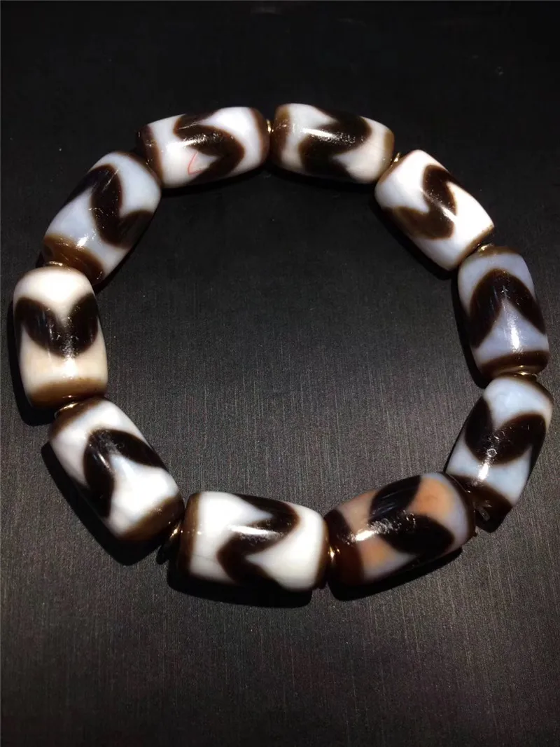 190501-2 Dzi Beads Bracelet High Quality Single Tiger Tooth Totem Natural Agate Dzi Ji Beads Powerful Amulet Collectible
190501-2 Dzi Beads Bracelet High Quality Single Tiger Tooth Totem Natural Agate Dzi Ji Beads Powerful Amulet Collectible