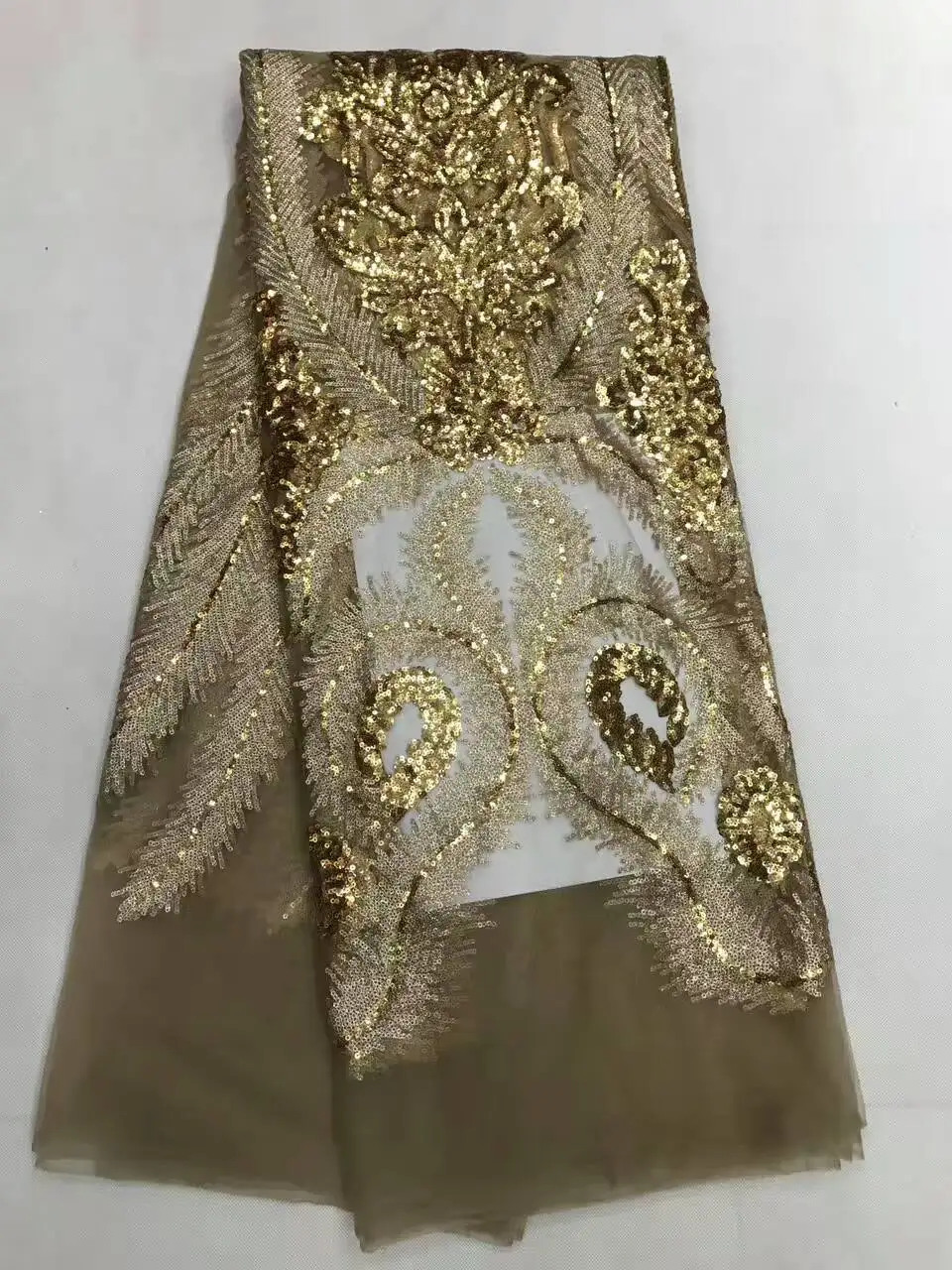 5 yards x009# floral luxury embroidery net mesh lace fabric for dress sawing/party dress/occassion
5 yards x009# floral luxury embroidery net mesh lace fabric for dress sawing/party dress/occassion