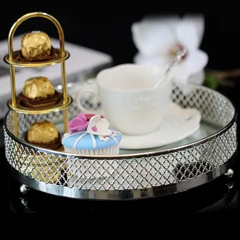 European Metal Plate With Silver Tray The Wedding A Snack Fruits Tea Tray Paper Cup Dessert Platform Exhibition Disc
European Metal Plate With Silver Tray The Wedding A Snack Fruits Tea Tray Paper Cup Dessert Platform Exhibition Disc