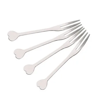 Stainless steel cutlery fruit fork fashion fruit logo two tooth fork cake can be customized LOGO
Stainless steel cutlery fruit fork fashion fruit logo two tooth fork cake can be customized LOGO