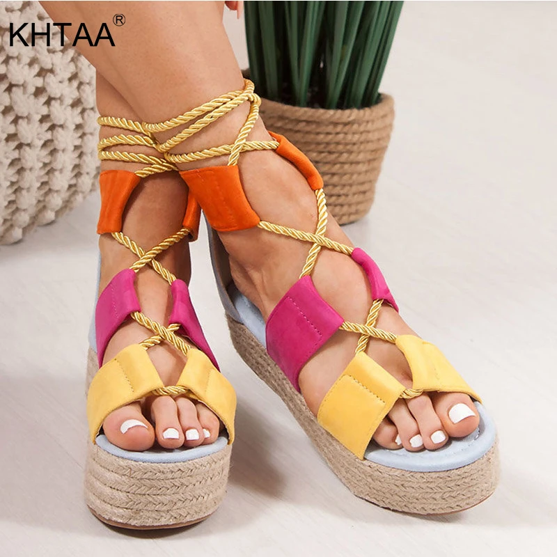 KHTAA Women Sandals Summer Retro Rome Sandalias Gladiator Ankle Strap Paltform Beach Fashion Woman Casual Shoes Plus Size 35-43
KHTAA Women Sandals Summer Retro Rome Sandalias Gladiator Ankle Strap Paltform Beach Fashion Woman Casual Shoes Plus Size 35-43