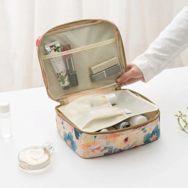 Zipper Makeup Bag High Quality Cosmetic Bag Women Waterproof Portable Travel Wash Bag Multifunction Organizer for
Zipper Makeup Bag High Quality Cosmetic Bag Women Waterproof Portable Travel Wash Bag Multifunction Organizer for