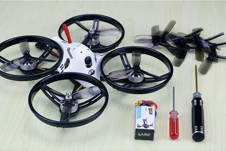 KINGKONG/LDARC ET MAX 185mm 4 Inch 3-4S FPV Racing Drone PNP F4 Flight Controller OSD 20A Blheli_S ESC 1200TVL Cam 5.8G 25~200mW
KINGKONG/LDARC ET MAX 185mm 4 Inch 3-4S FPV Racing Drone PNP F4 Flight Controller OSD 20A Blheli_S ESC 1200TVL Cam 5.8G 25~200mW