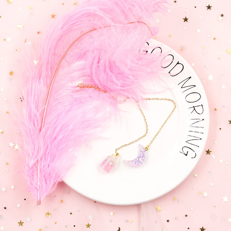 1PC shiny pink Wishing Bottle Moon shape Metal bookmark Paper Clips Pendant Book decorate Notebook Accessories Gift Stationery
1PC shiny pink Wishing Bottle Moon shape Metal bookmark Paper Clips Pendant Book decorate Notebook Accessories Gift Stationery