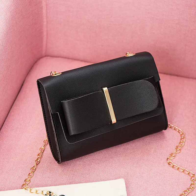 New Fashion Casual Messenger Bag Small Fresh Famous Brand Handbag 2019 Summer Travel Campus Trend Single Shoulder Bag
New Fashion Casual Messenger Bag Small Fresh Famous Brand Handbag 2019 Summer Travel Campus Trend Single Shoulder Bag