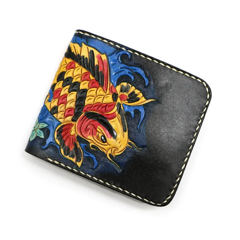 

Short Cow Leather Hand Carved Carp Wallets Purses Women Men Clutch Vegetable Tanned Leather Wallet Card Holder New Year Gift