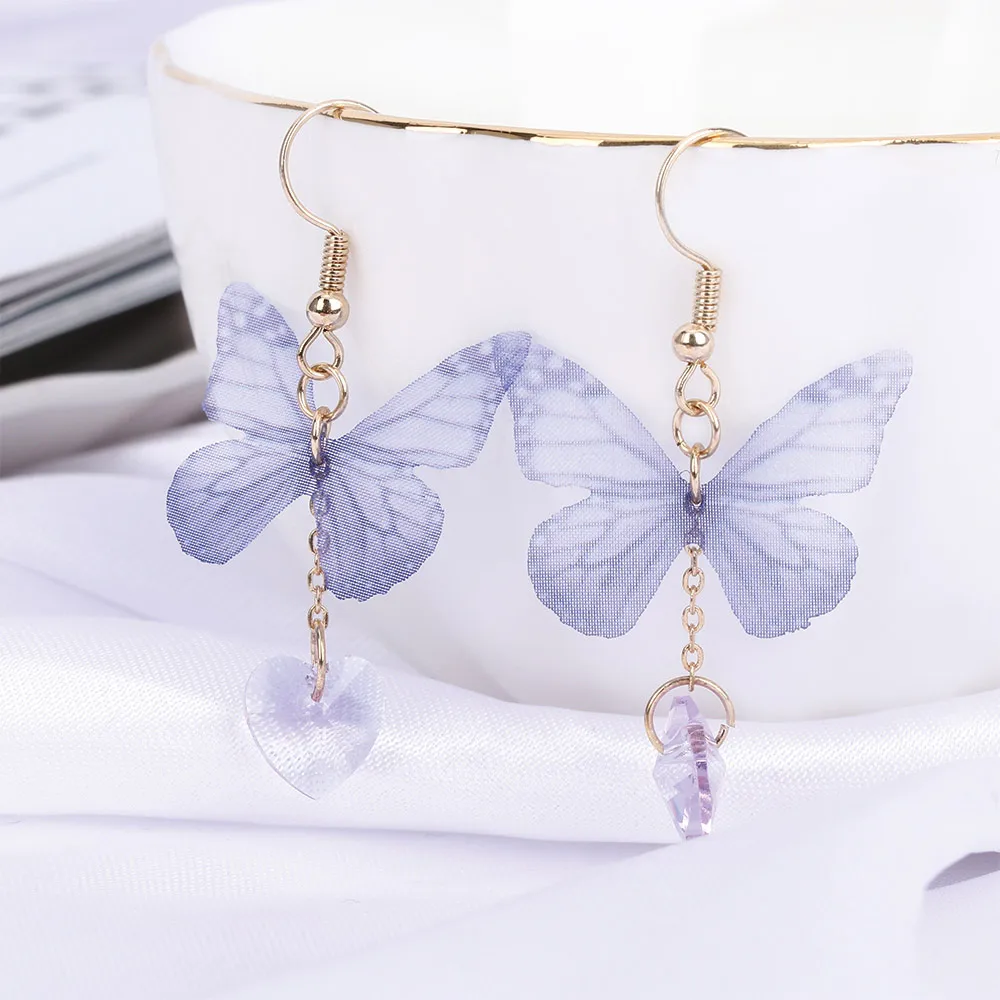 Korean Sweet Butterfly Wings Earrings Fantasy Small And Pure Fresh Style Yarns Butterfly Brincos for Women Statement Earrings
Korean Sweet Butterfly Wings Earrings Fantasy Small And Pure Fresh Style Yarns Butterfly Brincos for Women Statement Earrings