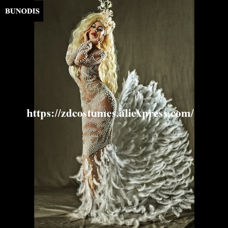 ZD309 Classic Women Sexy Net Yarn Long Skirt Sparkling Crystals Pearls White Feather Tail Fashion Show Party Birthday Bling
ZD309 Classic Women Sexy Net Yarn Long Skirt Sparkling Crystals Pearls White Feather Tail Fashion Show Party Birthday Bling