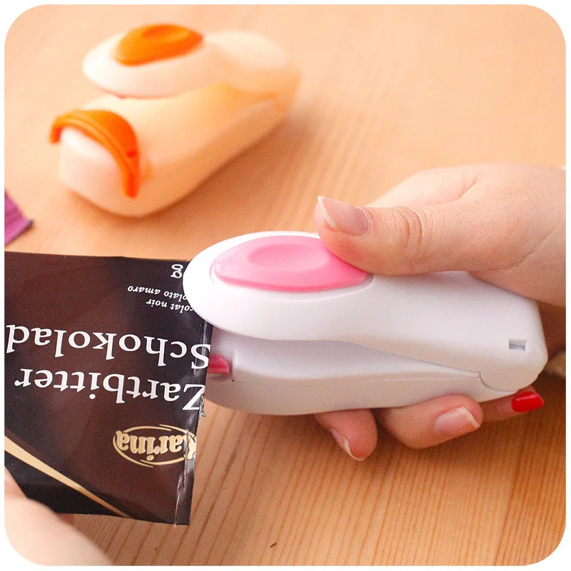 Portable Bag Clips Handheld Mini Electric Heat Sealing Machine Impulse Sealer Seal Packing Plastic Bag Work 6 Colors
Portable Bag Clips Handheld Mini Electric Heat Sealing Machine Impulse Sealer Seal Packing Plastic Bag Work 6 Colors