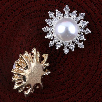 30pcs 27MM Round Crystal Rhinestone Silver and Gold Plated Metal Pearl Buttons Flat Back Embellishments RMM232
30pcs 27MM Round Crystal Rhinestone Silver and Gold Plated Metal Pearl Buttons Flat Back Embellishments RMM232