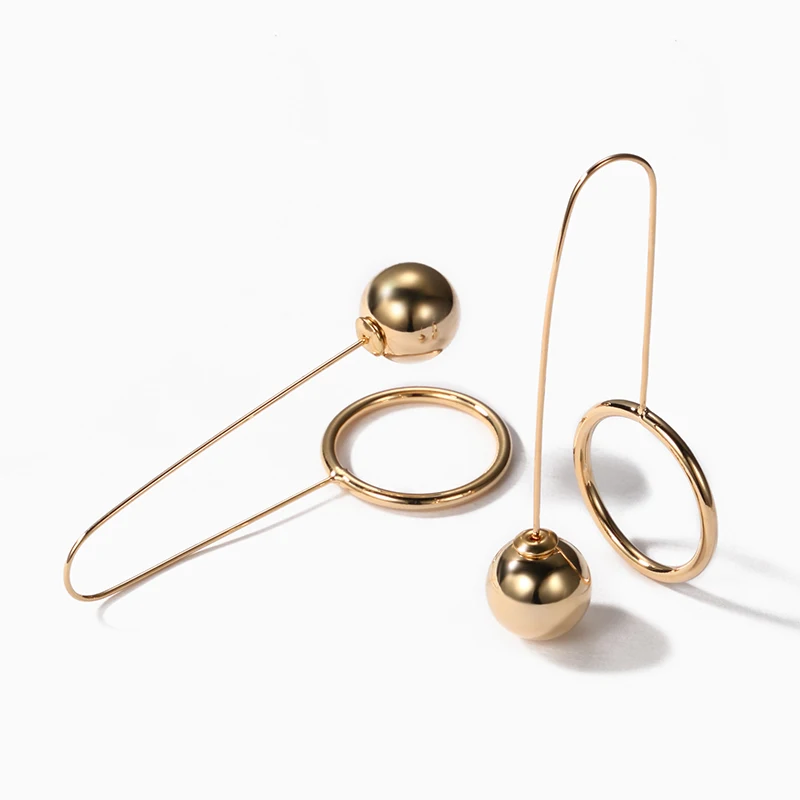New Fashion Women's Geometric Gold Ball Drop Earrings Vintage Long Metal Round Statement Earrings For Party High Grade Bijoux
New Fashion Women's Geometric Gold Ball Drop Earrings Vintage Long Metal Round Statement Earrings For Party High Grade Bijoux