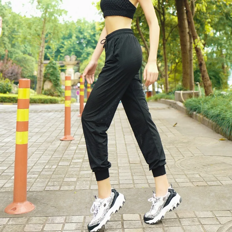 PENERAN Mesh Jogging Pants Women Breathable Sports Pants Woman Fitness Running Sport Trousers High Waist Black White 2019 S XL
PENERAN Mesh Jogging Pants Women Breathable Sports Pants Woman Fitness Running Sport Trousers High Waist Black White 2019 S XL