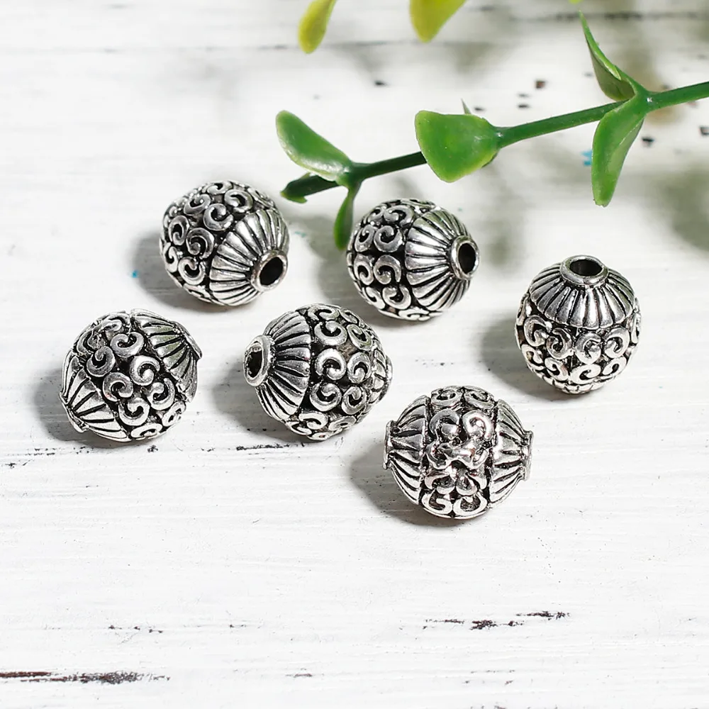 

DoreenBeads Zinc Based Alloy Antique Silver Spacer Beads Round About 10mm(3/8") Dia-11mm(3/8") Dia, Hole: Approx 2.4mm, 5 PCs