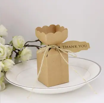 100pcs Kraft DIY Vintage paper Candy Boxes Gift Bag with rose Flower Chocolate Packaging Party Wedding Decoration Favors
100pcs Kraft DIY Vintage paper Candy Boxes Gift Bag with rose Flower Chocolate Packaging Party Wedding Decoration Favors