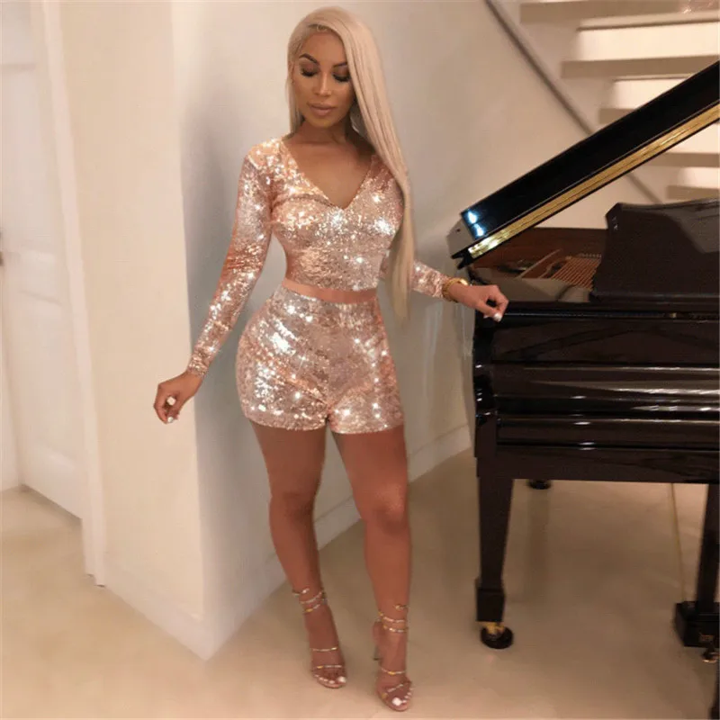 Fashion Shiny Sequins Splice Women's 2 Two Piece Set Long Sleeve V Neck Zipper Crop Top Mini Shorts Casual Nightclub Outfit Set
Fashion Shiny Sequins Splice Women's 2 Two Piece Set Long Sleeve V Neck Zipper Crop Top Mini Shorts Casual Nightclub Outfit Set