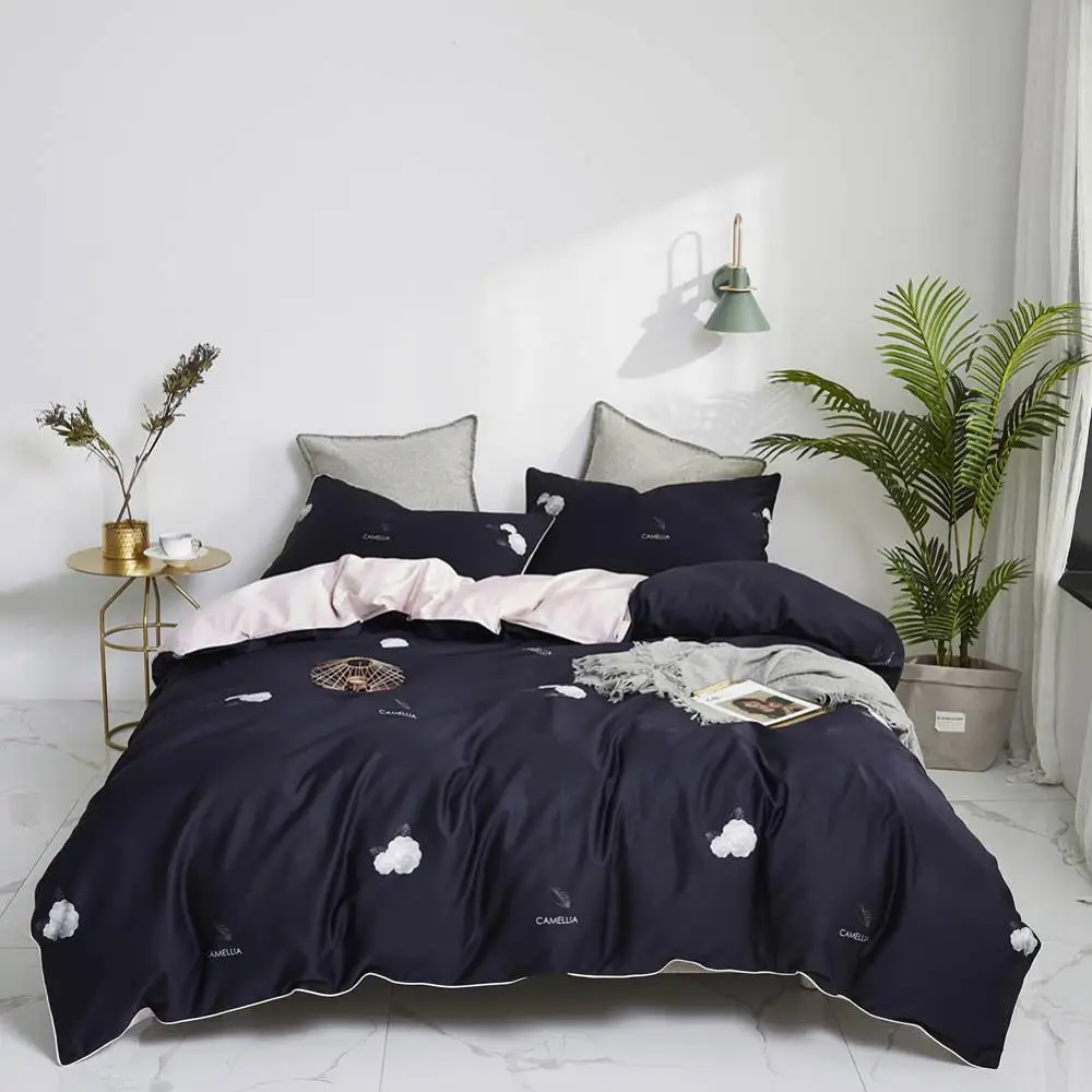 2019 Simple Nordic White Flowers Dark Blue Bedlinens Egyptian Cotton Bedding Set Queen King Size Flat sheet Duvet Cover Set
2019 Simple Nordic White Flowers Dark Blue Bedlinens Egyptian Cotton Bedding Set Queen King Size Flat sheet Duvet Cover Set
