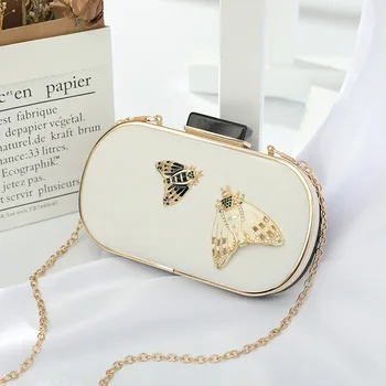2018 new women's bag simple all-purpose small square fashion cross-body women's evening bag dinner
2018 new women's bag simple all-purpose small square fashion cross-body women's evening bag dinner