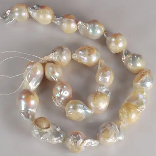 15inches diy 11x15mm Natural white color Sea South Irregular Pearl Baroque Beads
15inches diy 11x15mm Natural white color Sea South Irregular Pearl Baroque Beads
