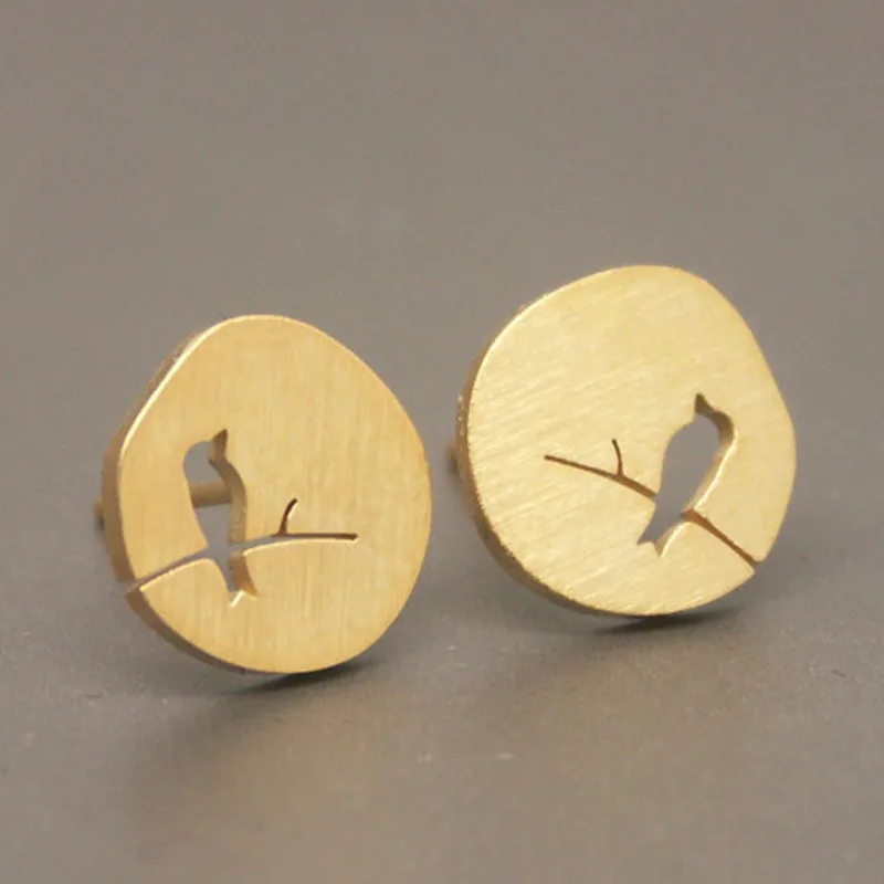 2018 New Vintage Animal Bird On Tree Branch Stud Earrings For Women Fashion Round Statement Earrings Brincos Bijoux Boho Jewelry
2018 New Vintage Animal Bird On Tree Branch Stud Earrings For Women Fashion Round Statement Earrings Brincos Bijoux Boho Jewelry