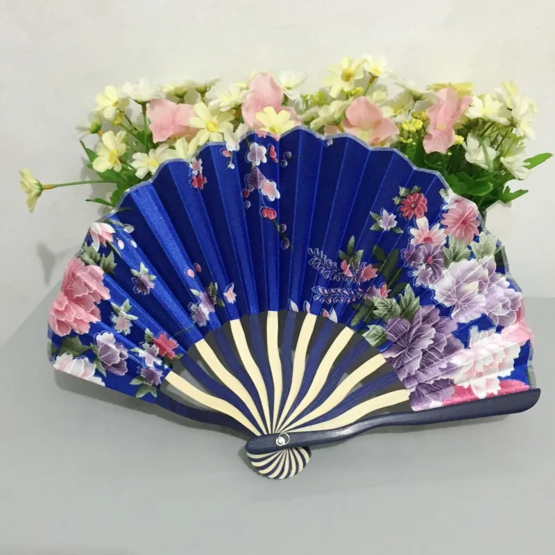 Free shipping 30pcs/lot assorted colors & flower design Japanese style bamboo satin silk fabric hand fan for ladies
Free shipping 30pcs/lot assorted colors & flower design Japanese style bamboo satin silk fabric hand fan for ladies