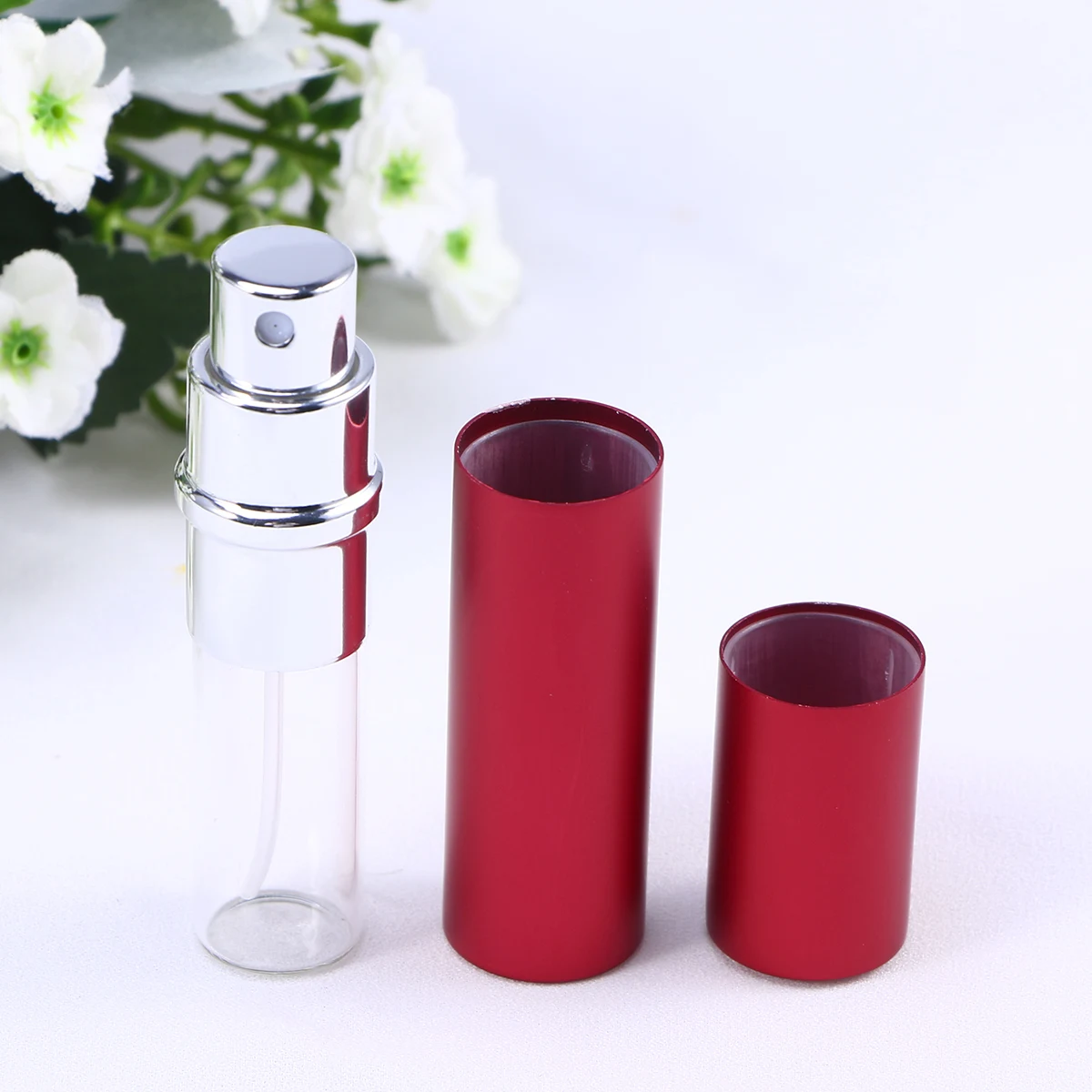 5ml Mini Portable Perfume Spray Bottle Travel Refillable Perfume Atomizer Recipiente Containers (Red)
5ml Mini Portable Perfume Spray Bottle Travel Refillable Perfume Atomizer Recipiente Containers (Red)