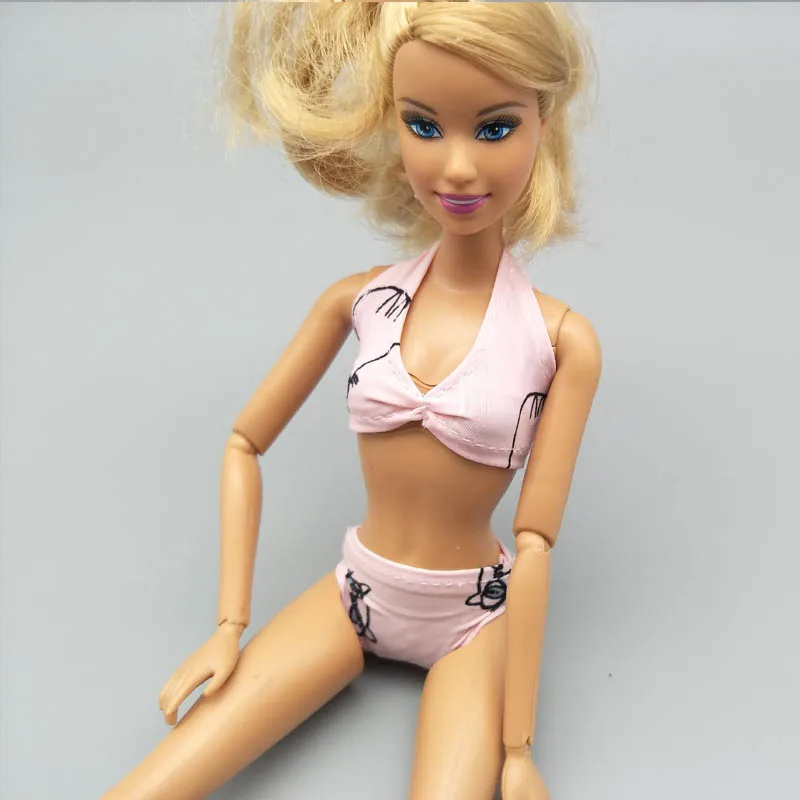 barbie en ropa interior