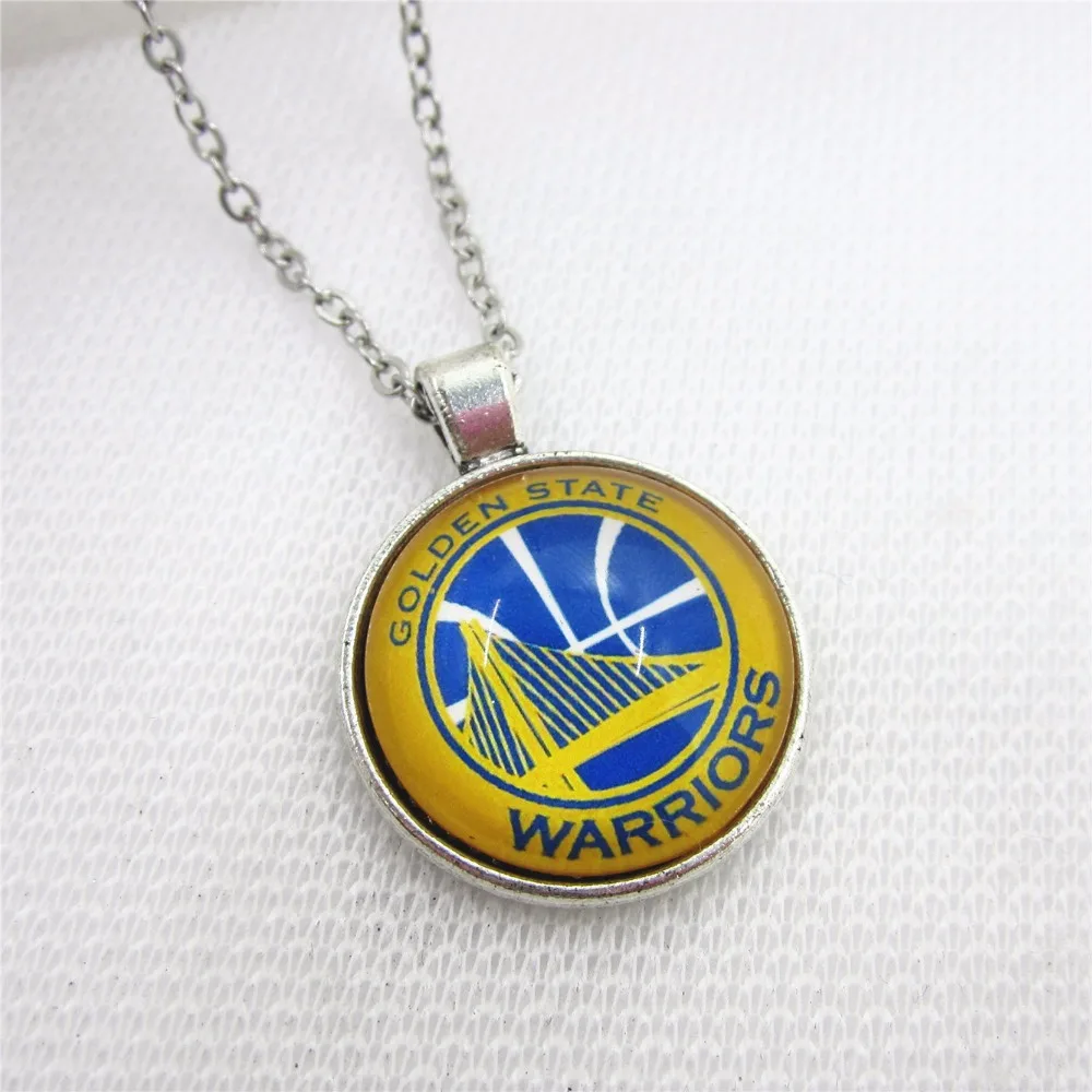 10pcs/lot Round basketball WARRIORS Necklace Jewelry pendants With 50cm Chains Baseball Sports Necklace Jewelry Charms
10pcs/lot Round basketball WARRIORS Necklace Jewelry pendants With 50cm Chains Baseball Sports Necklace Jewelry Charms