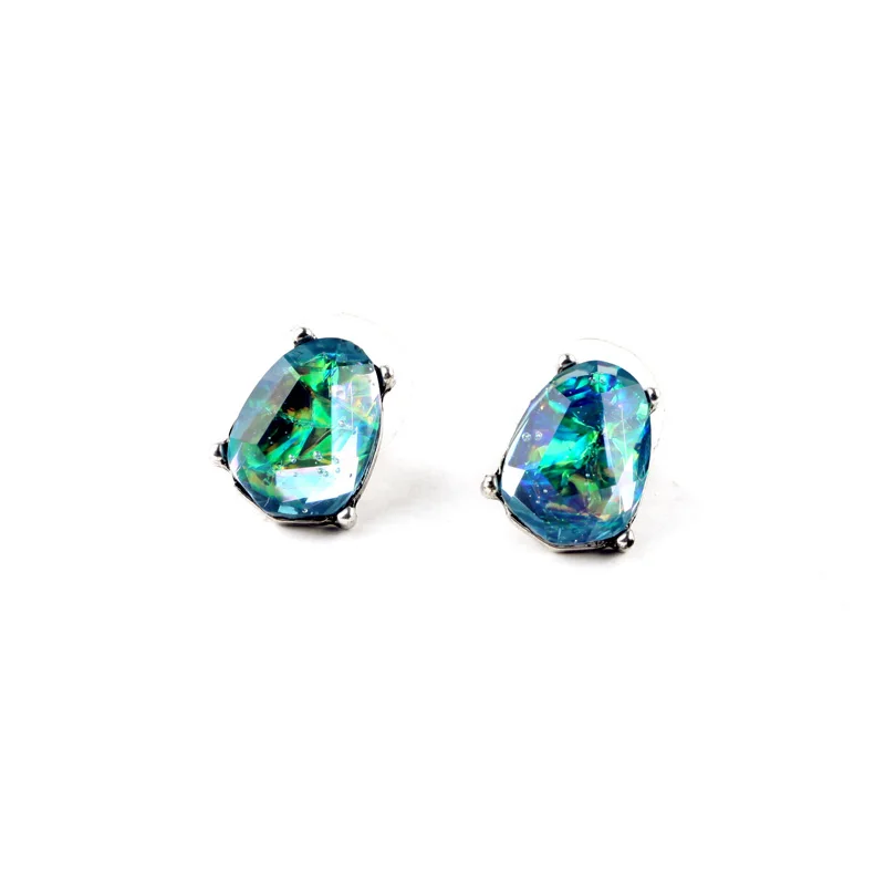 Bulk Price Brand Fashion Stud Earrings Droplets Unique Ladies Daily Dress Dazzle Vintage Silver Color Earrings For Women Party
Bulk Price Brand Fashion Stud Earrings Droplets Unique Ladies Daily Dress Dazzle Vintage Silver Color Earrings For Women Party