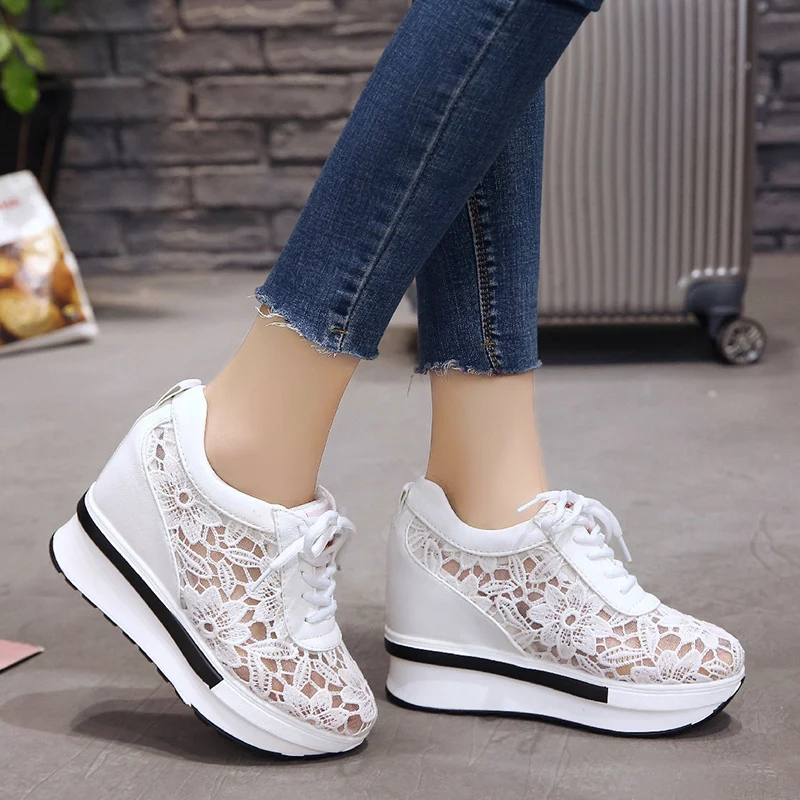 Hot Sales 2019 Summer New Lace Breathable Sneakers Women Shoes Comfortable Casual Woman Platform Wedge Shoes hjm89
Hot Sales 2019 Summer New Lace Breathable Sneakers Women Shoes Comfortable Casual Woman Platform Wedge Shoes hjm89