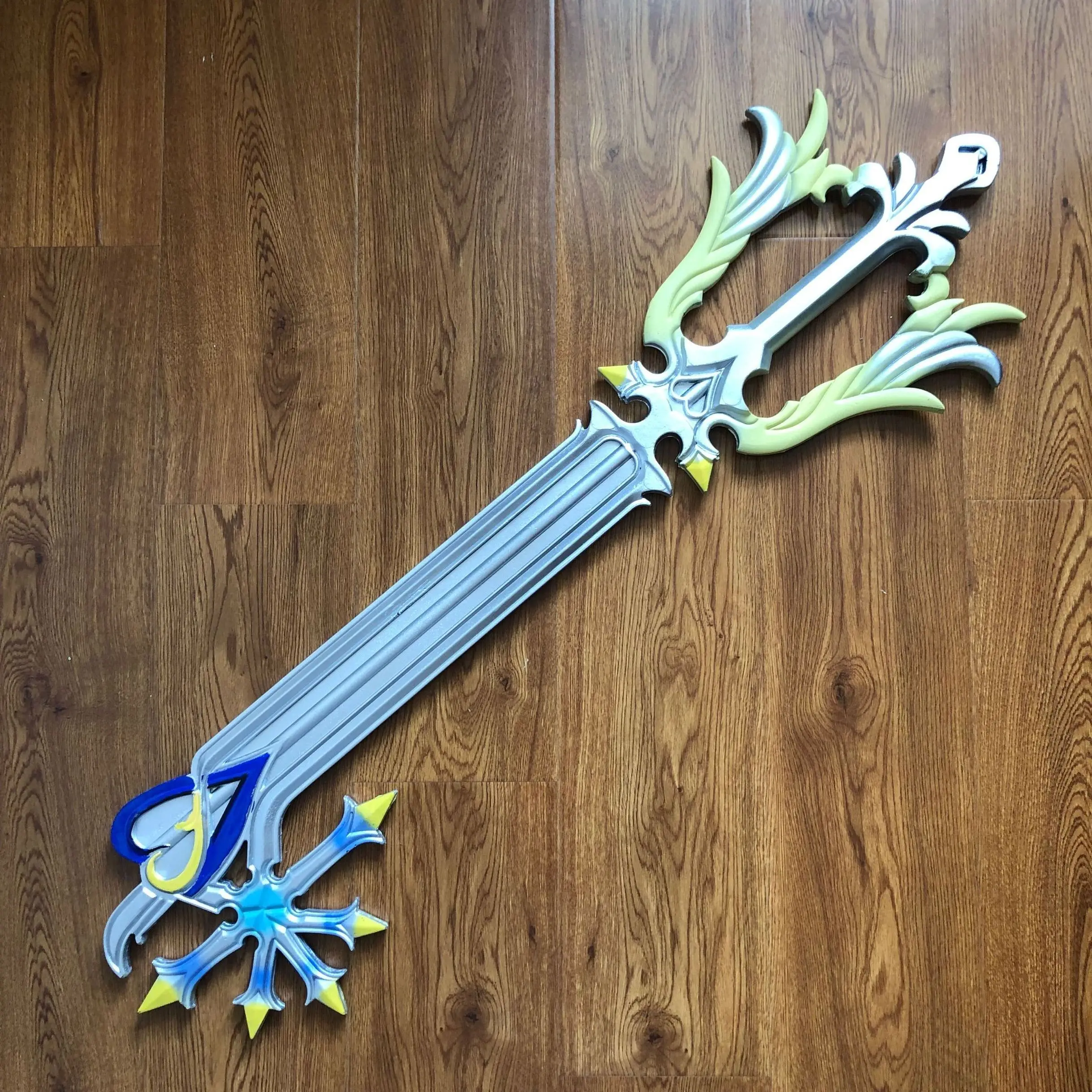Hot Game Kingdom Hearts Key blade Oblivion color Key Style PU Weapon Accessory sword toy
Hot Game Kingdom Hearts Key blade Oblivion color Key Style PU Weapon Accessory sword toy