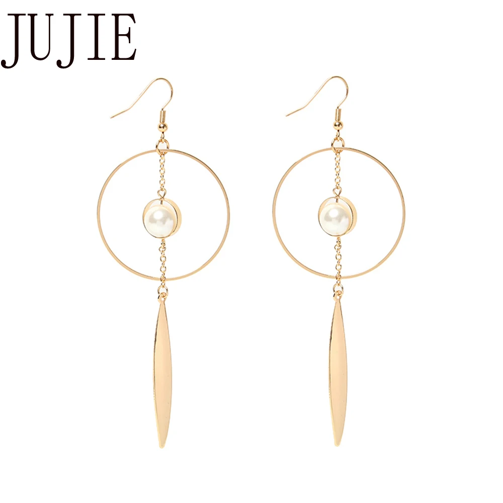 JUJIE Fashion Korean Gold Pearl Leaf Drop Earrings For Women 2019 New Matel Pendant Earrings Plant Jewelry Dropshipping
JUJIE Fashion Korean Gold Pearl Leaf Drop Earrings For Women 2019 New Matel Pendant Earrings Plant Jewelry Dropshipping