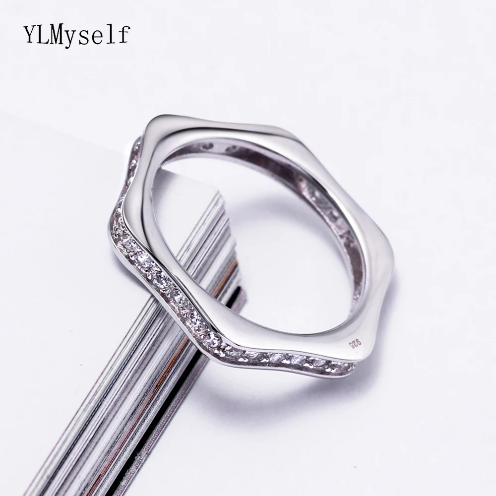 Cute hexagon 925 rings elegant jewelry Pave shiny round cut cubic Zirconia geometric jewellery Lovely sterling silver ring
Cute hexagon 925 rings elegant jewelry Pave shiny round cut cubic Zirconia geometric jewellery Lovely sterling silver ring
