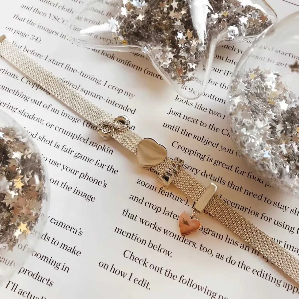 Original 100% 925 Silver Charm High Quality Rose Gold Reflexions Women Charm Copy Jewelry For WomenGift 1:1 With Logo Bracelet
Original 100% 925 Silver Charm High Quality Rose Gold Reflexions Women Charm Copy Jewelry For WomenGift 1:1 With Logo Bracelet