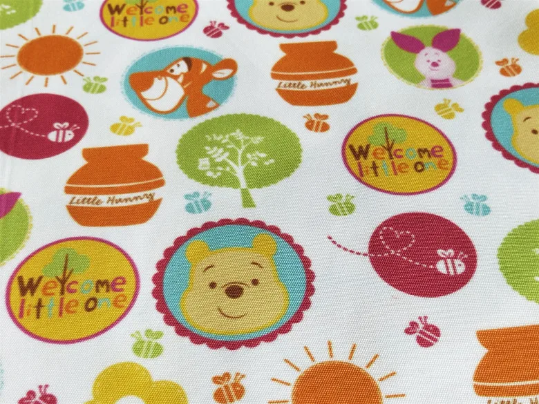 90*148cm Winnie Pooh Bear Piglet DIY handmade patchwork Canvas fabric textile Sewing DIY Tablecloth Sofa Cover
90*148cm Winnie Pooh Bear Piglet DIY handmade patchwork Canvas fabric textile Sewing DIY Tablecloth Sofa Cover
