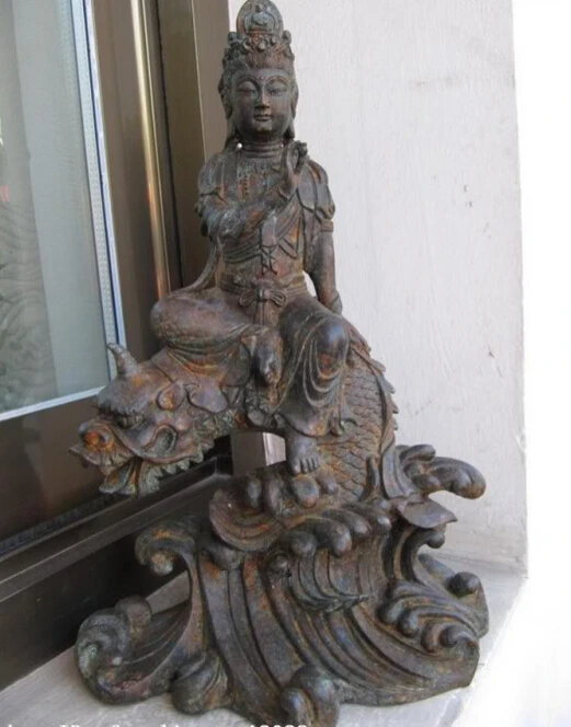 s S2926 12 Tibet bronze carved Kwan-yin Bodhisattva Guan Yin Statue ride on Dragon Fish
s S2926 12 Tibet bronze carved Kwan-yin Bodhisattva Guan Yin Statue ride on Dragon Fish