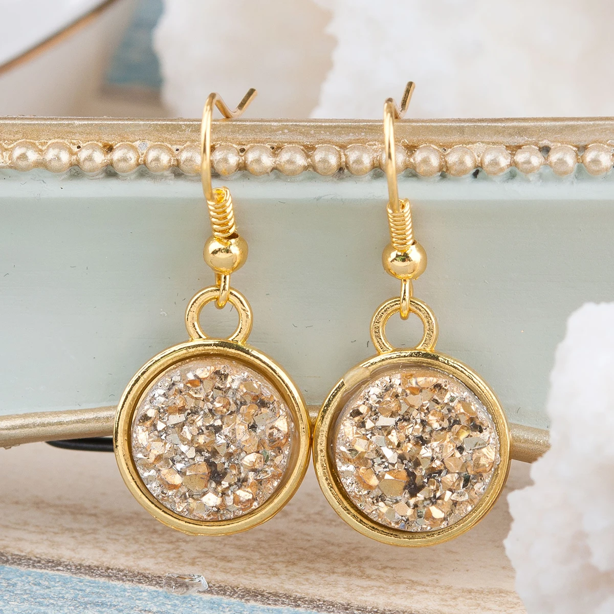 Doreen Box Resin Earrings Gold color & Golden Round 34mm x 15mm Post/ Wire Size:(20 gauge) 1 Pair 2017 new | Украшения и