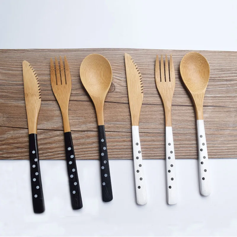 3164235446_1356712126